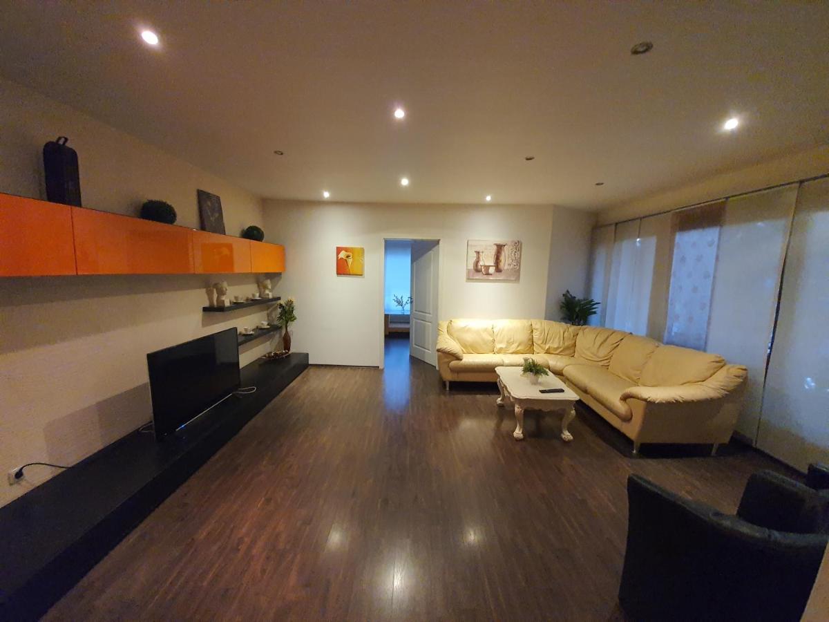Apartment Bei Hamburg Bis 10 Personen Mit Terasse Und Gartennutzung. Buchholz in der Nordheide Buitenkant foto